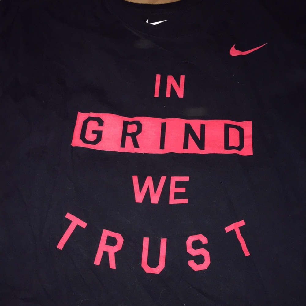 Nike T-shirt